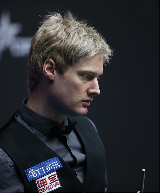 挥洒汗水的 挥洒汗水的