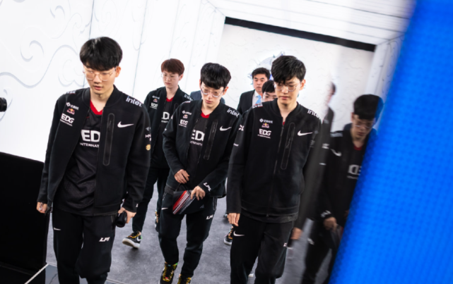 包夹底线 包夹底线