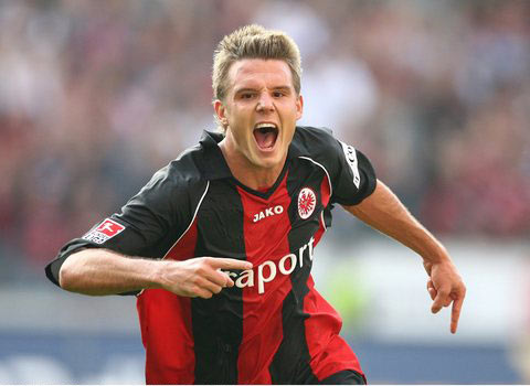 站稳脚跟 站稳脚跟